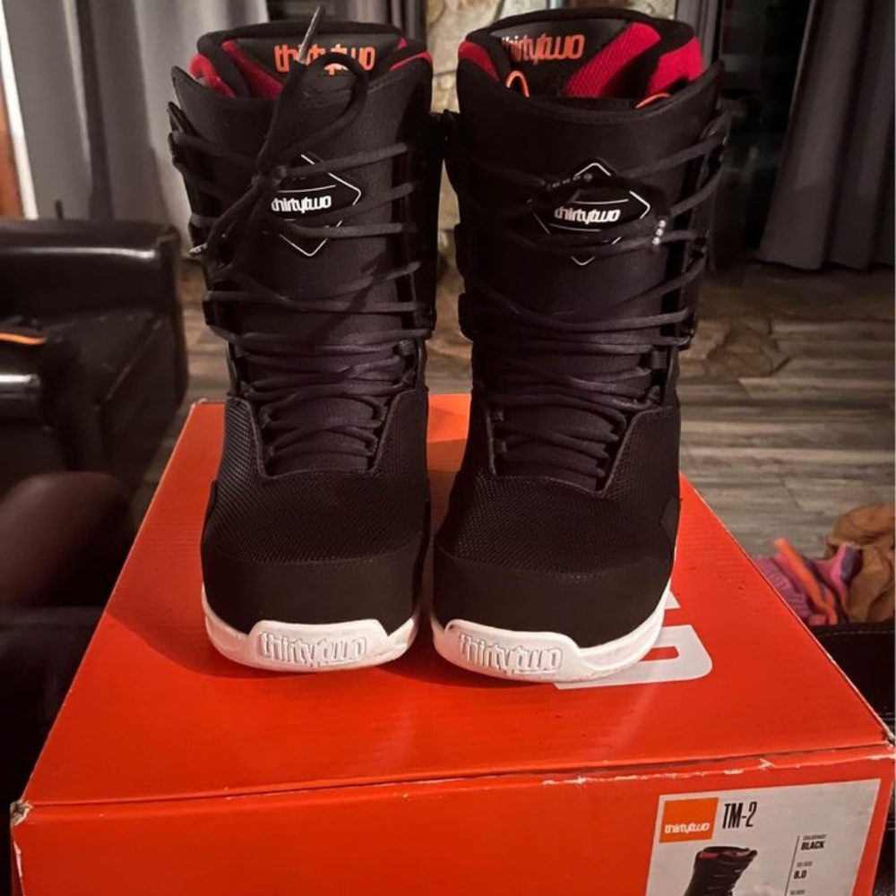 thirty two tm2 snowboard boots mens 8